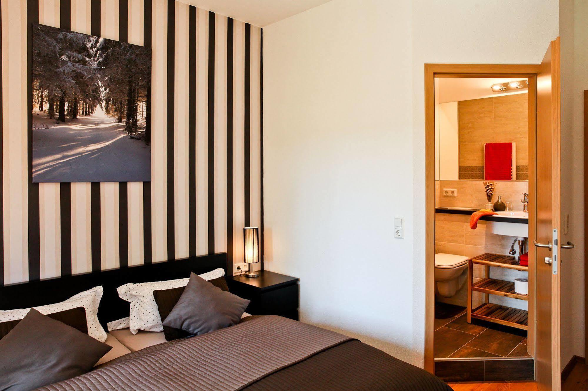 Pension & Ferienwohnung Oberhof 810 M Buitenkant foto